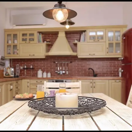 Savvina House Apartment